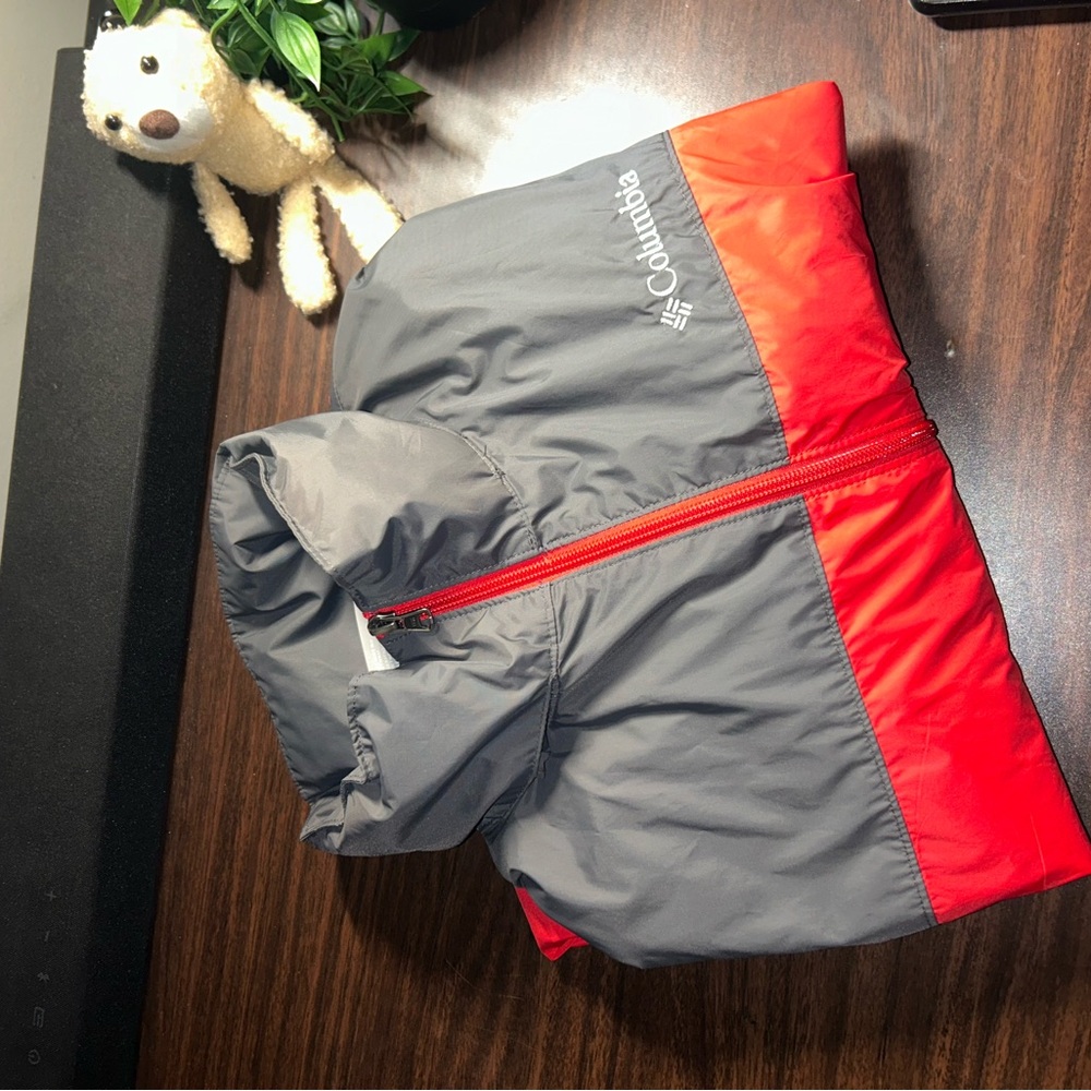 Columbia WindBreaker Jacket
